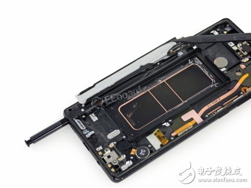 三星Galaxy Note8拆解詳情：你這是想不讓我換掉原裝電池呀！