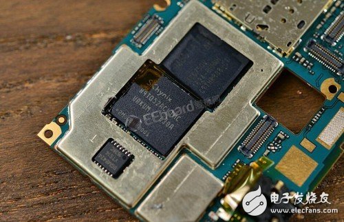 首款裸眼3D手機ivvi K5拆解評測：做工用料主流偏上 2199元物有所值