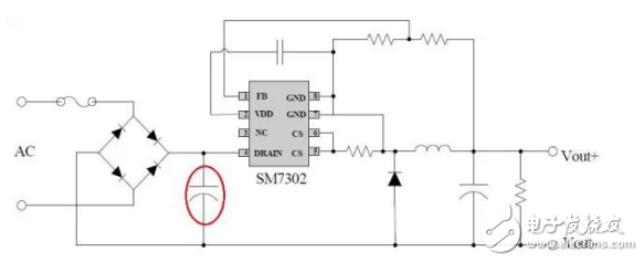 LED無(wú)頻閃技術(shù)的研究之無(wú)PFC的BUCK電路