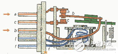 基于WiFi的智能插座電路及原理分析