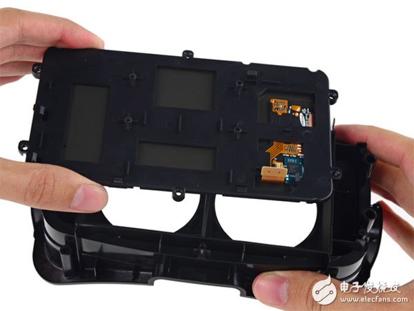 拆解新版Oculus Rift，竟內(nèi)置三星Note3手機(jī)屏