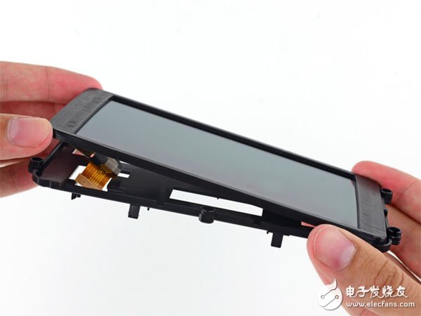 拆解新版Oculus Rift，竟內(nèi)置三星Note3手機(jī)屏