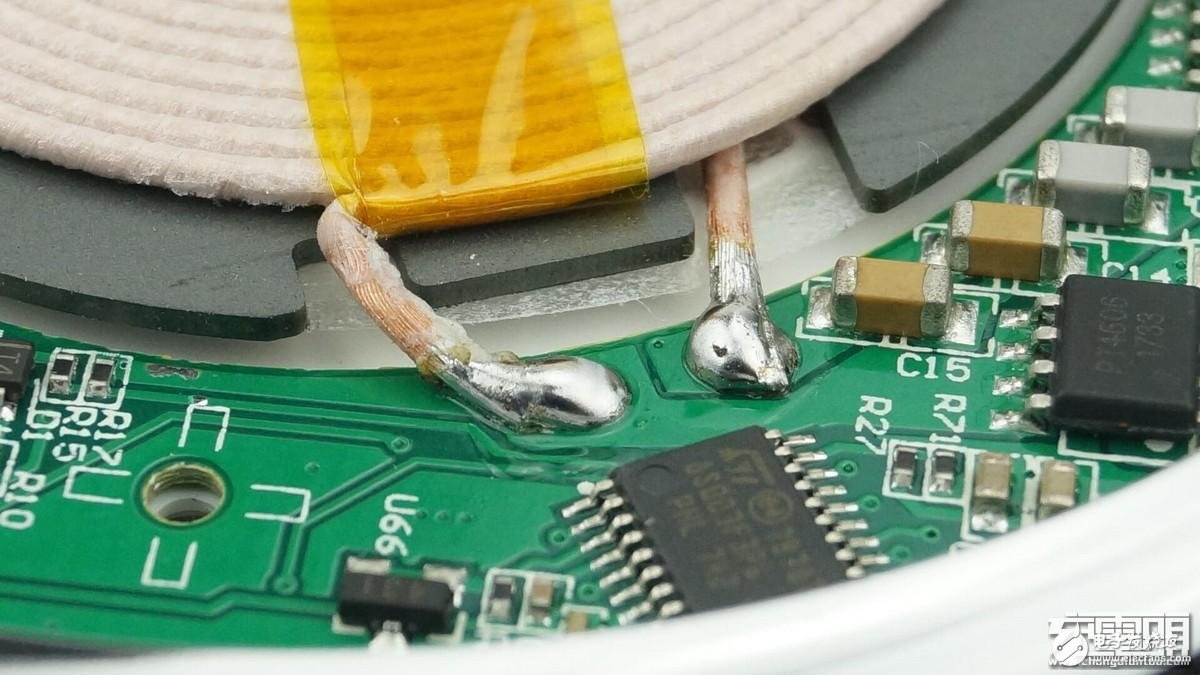 充電器里的白富美–Yoobao羽博無線充電器DX拆解