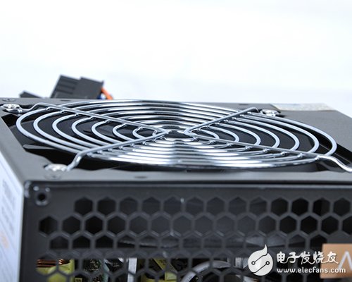 應用攢機變頻節(jié)能 鑫谷 勁翔400A賞析