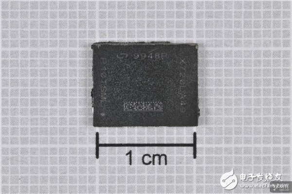 蘋果iPhone8 Plus專業(yè)拆解報告：X光照深入IC細節(jié)