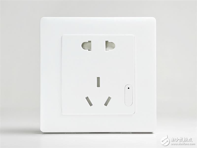 綠米Aqara智能墻壁插座拆解：這工藝 服了！