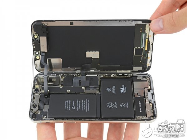 iPhone X最專業(yè)深度拆解！驚現(xiàn)神秘芯片