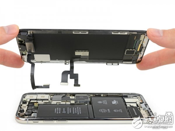 iPhone X最專業(yè)深度拆解！驚現(xiàn)神秘芯片