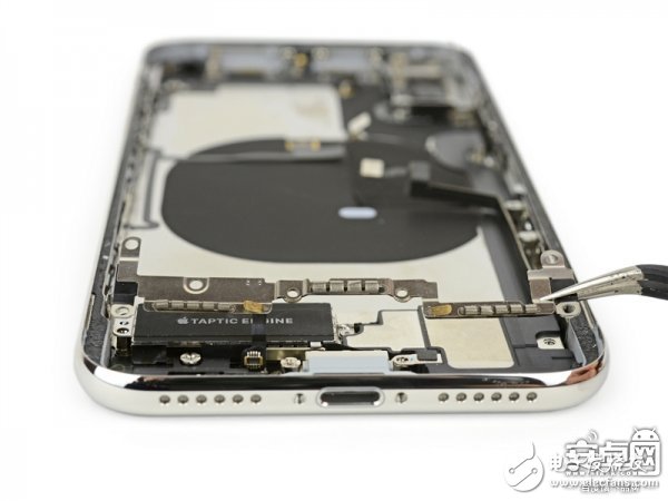 iPhone X最專業(yè)深度拆解！驚現(xiàn)神秘芯片