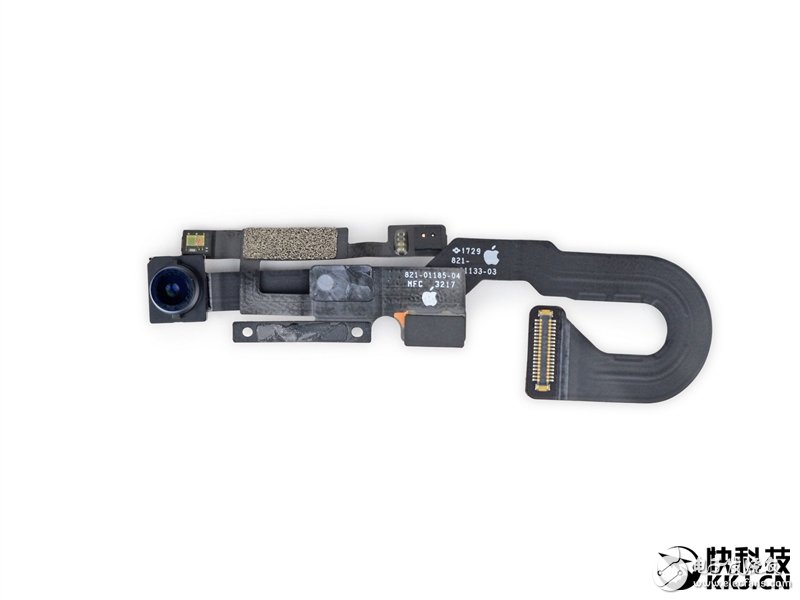 iPhone 8完全拆解：罕見2GB內(nèi)存造就奇跡！