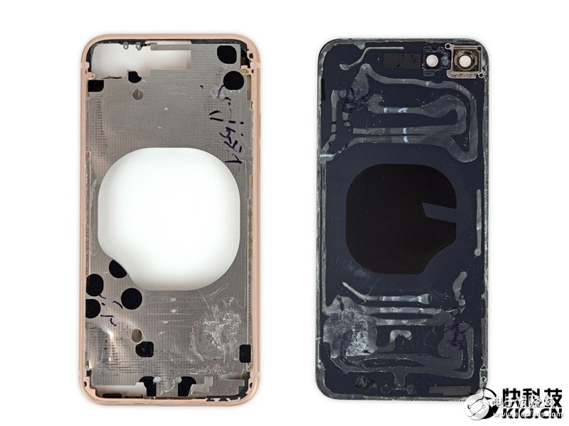 iPhone 8完全拆解：罕見2GB內(nèi)存造就奇跡！
