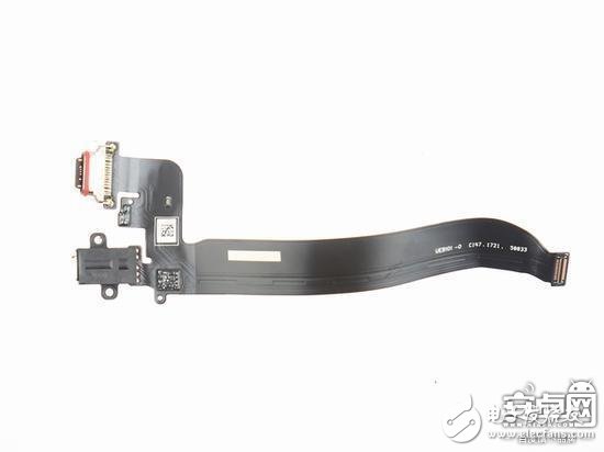 做工對得起2999元售價嗎？一加5完全拆解