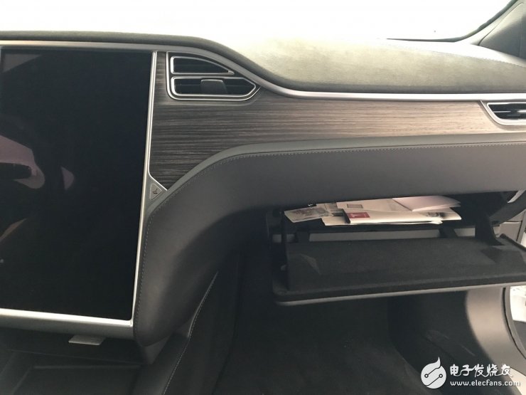 特斯拉Autopilot2.0計算單元全拆解，英偉達PX 2到底長什么樣？