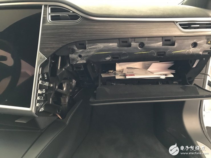 特斯拉Autopilot2.0計算單元全拆解，英偉達PX 2到底長什么樣？