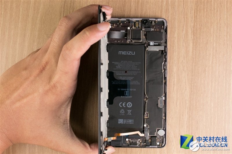 250萬刀定制副屏花得值！魅族PRO 7 Plus拆解