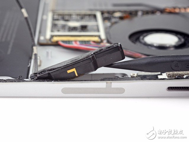 微軟Surface Laptop讓拆機(jī)大神懷疑人生