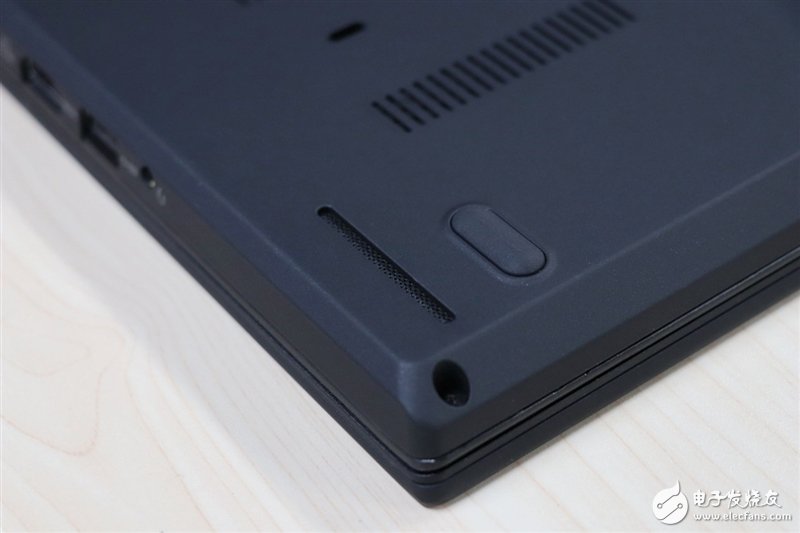 厚積薄發(fā)的秘密 ThinkPad T470拆機(jī)圖賞