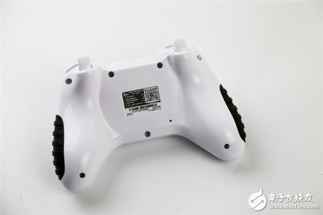 北通阿修羅2游戲手柄拆機(jī)評(píng)測(cè)