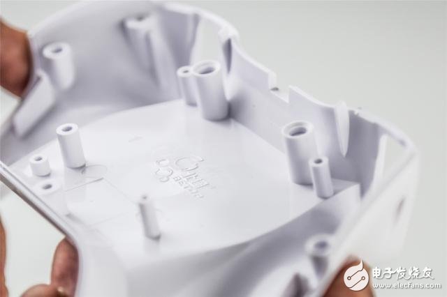 北通阿修羅2游戲手柄拆機(jī)評(píng)測(cè)