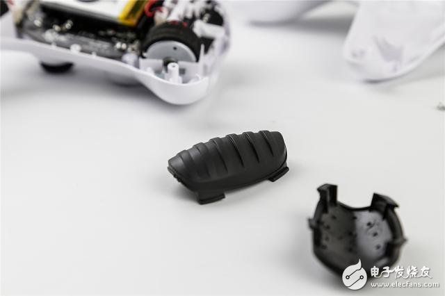 北通阿修羅2游戲手柄拆機(jī)評(píng)測(cè)