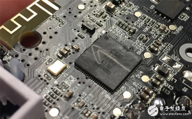 北通阿修羅2游戲手柄拆機(jī)評(píng)測(cè)