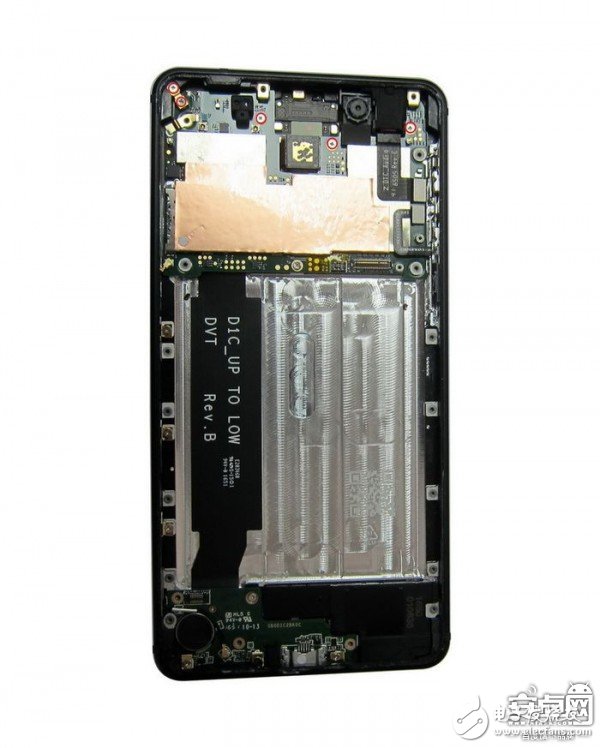 NOKIA 6拆解，亂世英豪是真品質(zhì)還是舊情懷？