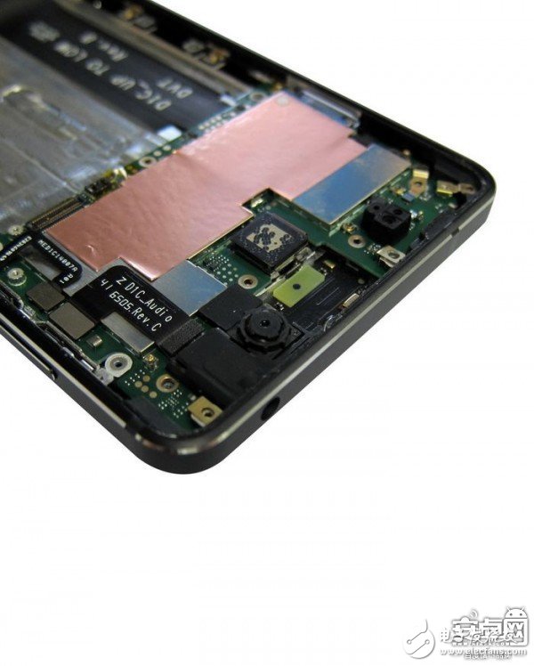 NOKIA 6拆解，亂世英豪是真品質(zhì)還是舊情懷？