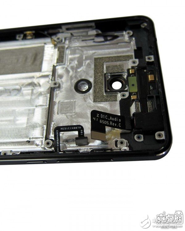 NOKIA 6拆解，亂世英豪是真品質(zhì)還是舊情懷？