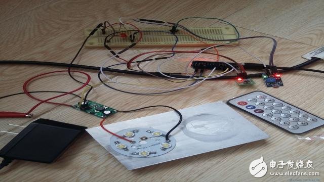 手工制作紅外遙控LED照明燈 可自動調節(jié)光度
