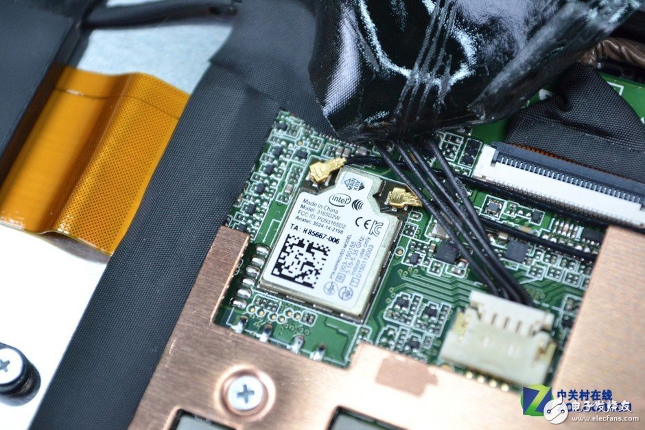 低價(jià)輕薄本質(zhì)量如何 臺(tái)電F7拆機(jī)圖賞