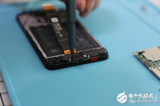 榮耀暢玩7拆機全面解析