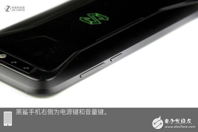 黑鯊手機(jī)全網(wǎng)首拆