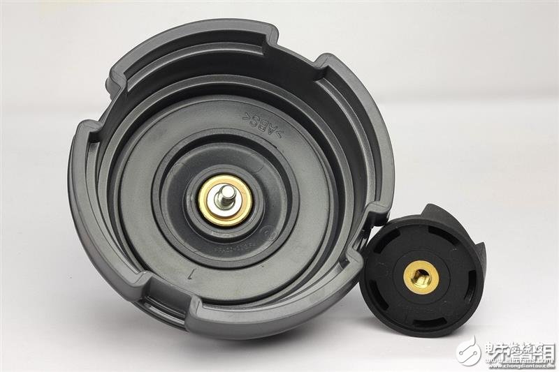 小怪獸mini破壁料理機評測：小身材大馬力，集合多種產(chǎn)品功能