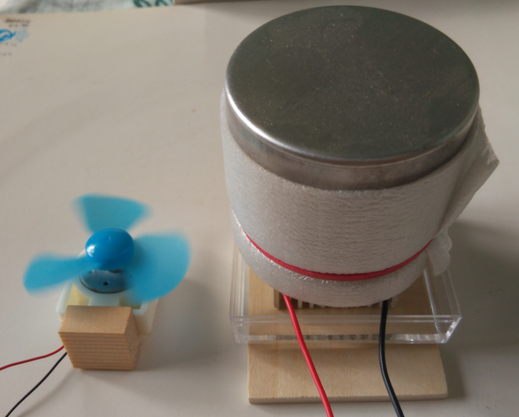 溫差發(fā)電驅(qū)動小風(fēng)扇.png